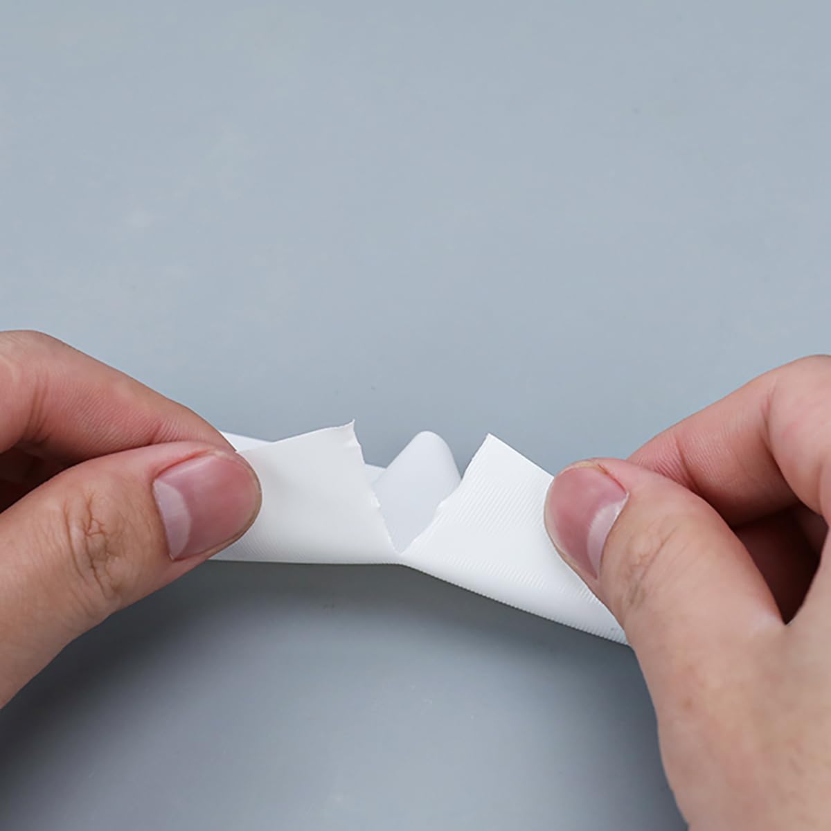 Strong Adhesion Duct Tape