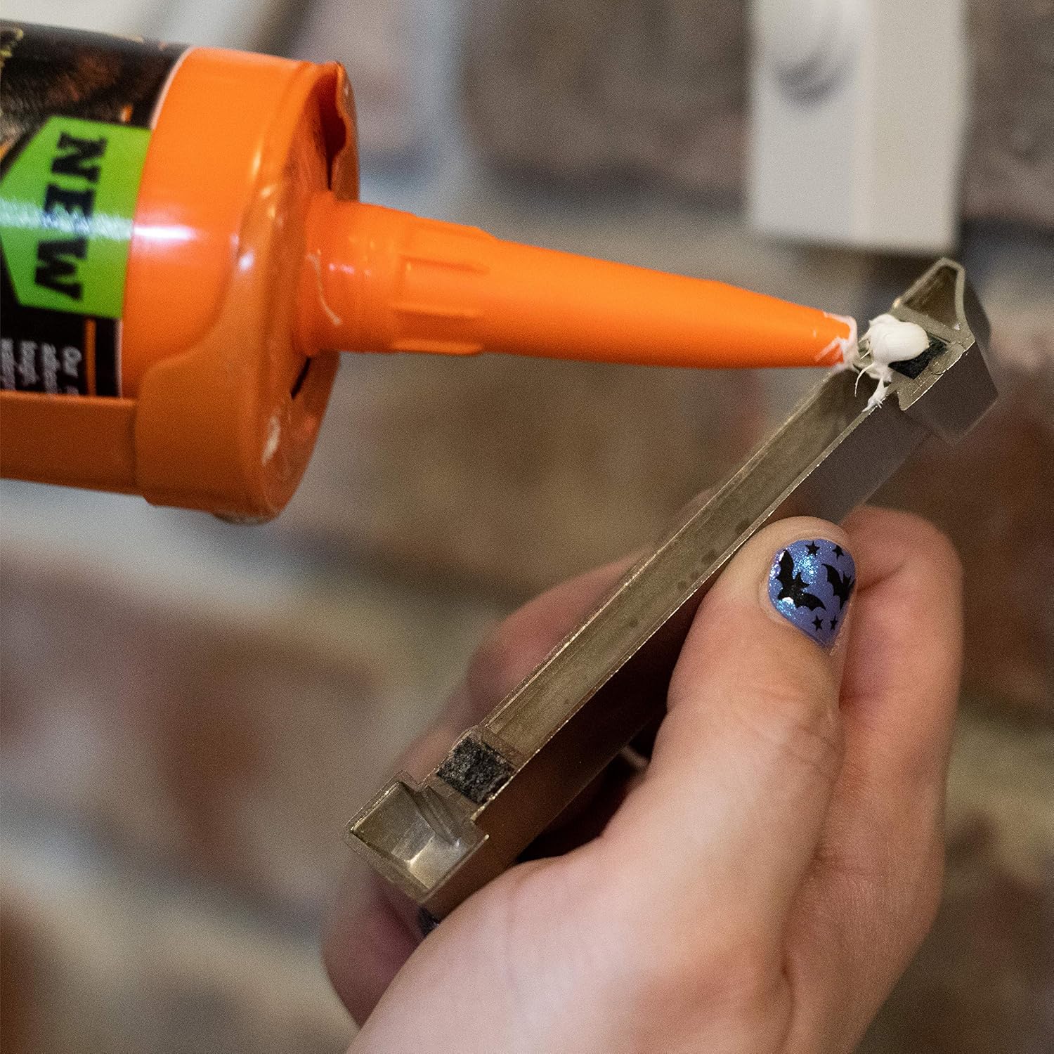 Gorilla Heavy Duty Adhesive - 9 oz